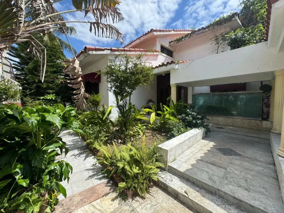 Haus in El Millón, Santo Domingo, Hauptfoto