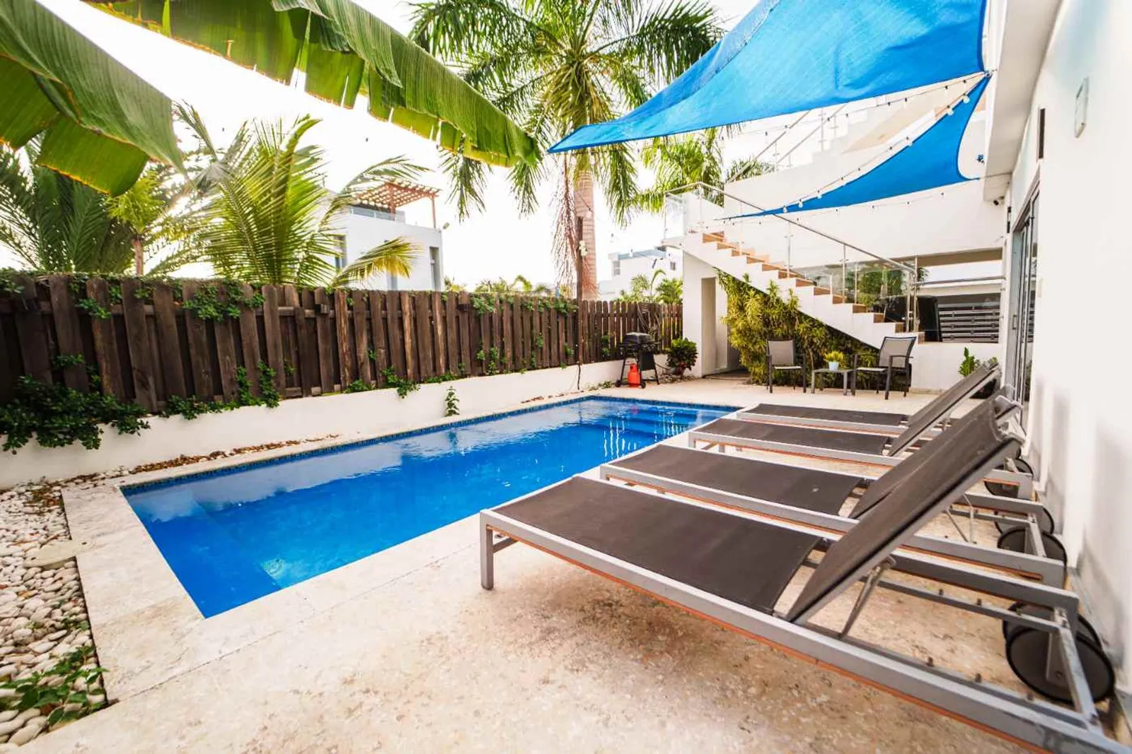 Villa con Piscina y Jacuzzi en Venta en La Romana, foto 3