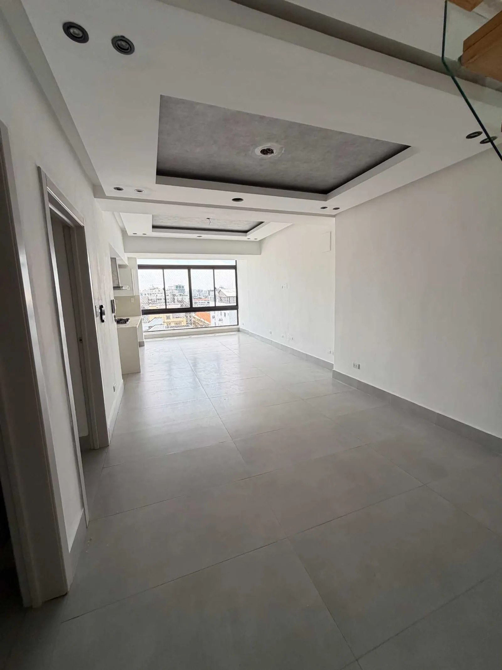 PENTHOUSE, EVARISTO MORALES, Foto 2