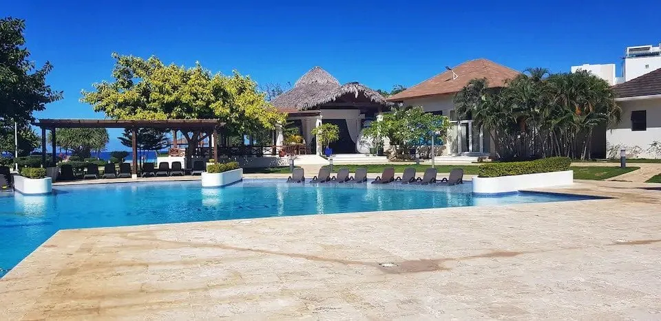 Exclusiva Villa con Piscina, foto principal
