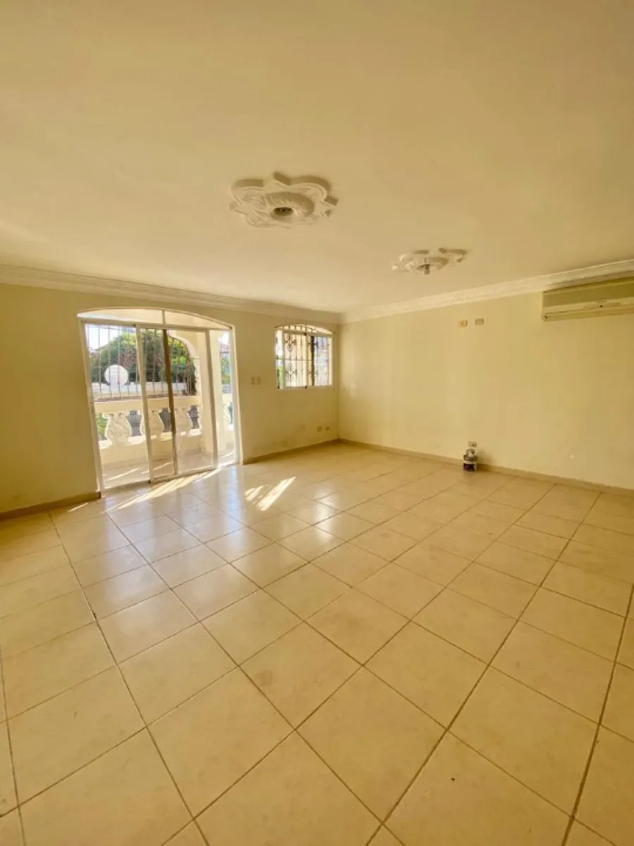 Haus in Bella Vista, Santo Domingo, Foto 11