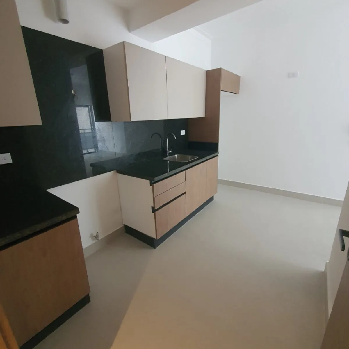 APARTMENT MIT 1 SCHLAFZIMMER ZU VERKAUFEN, Hauptfoto