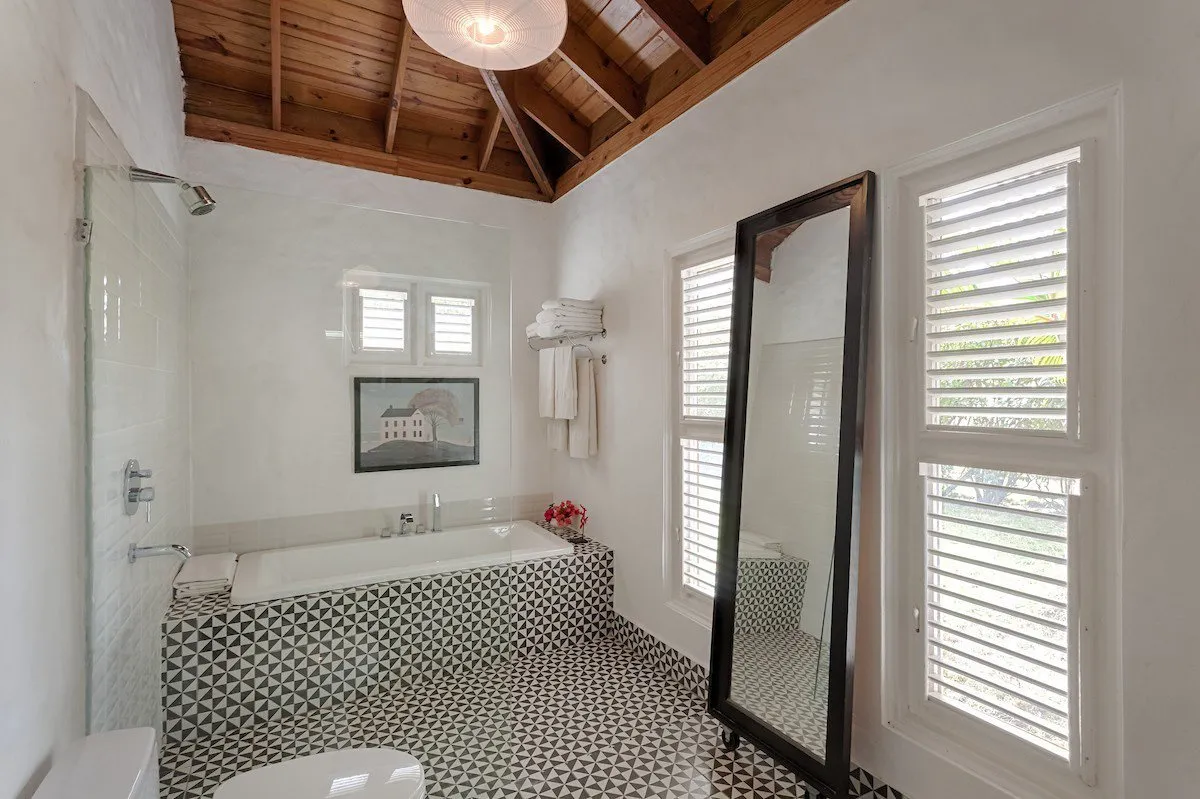 Villa Coralina: Caribbean Charm with Ocean Views in Sea Horse Ranch, photo 9