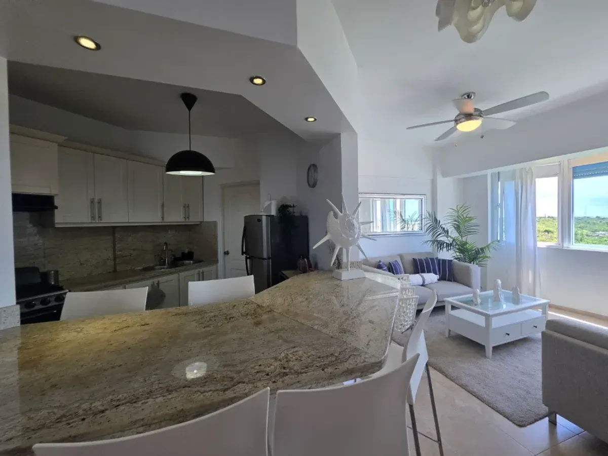 2 BEDROOM APARTMENT IN JUANDOLIO, photo 2
