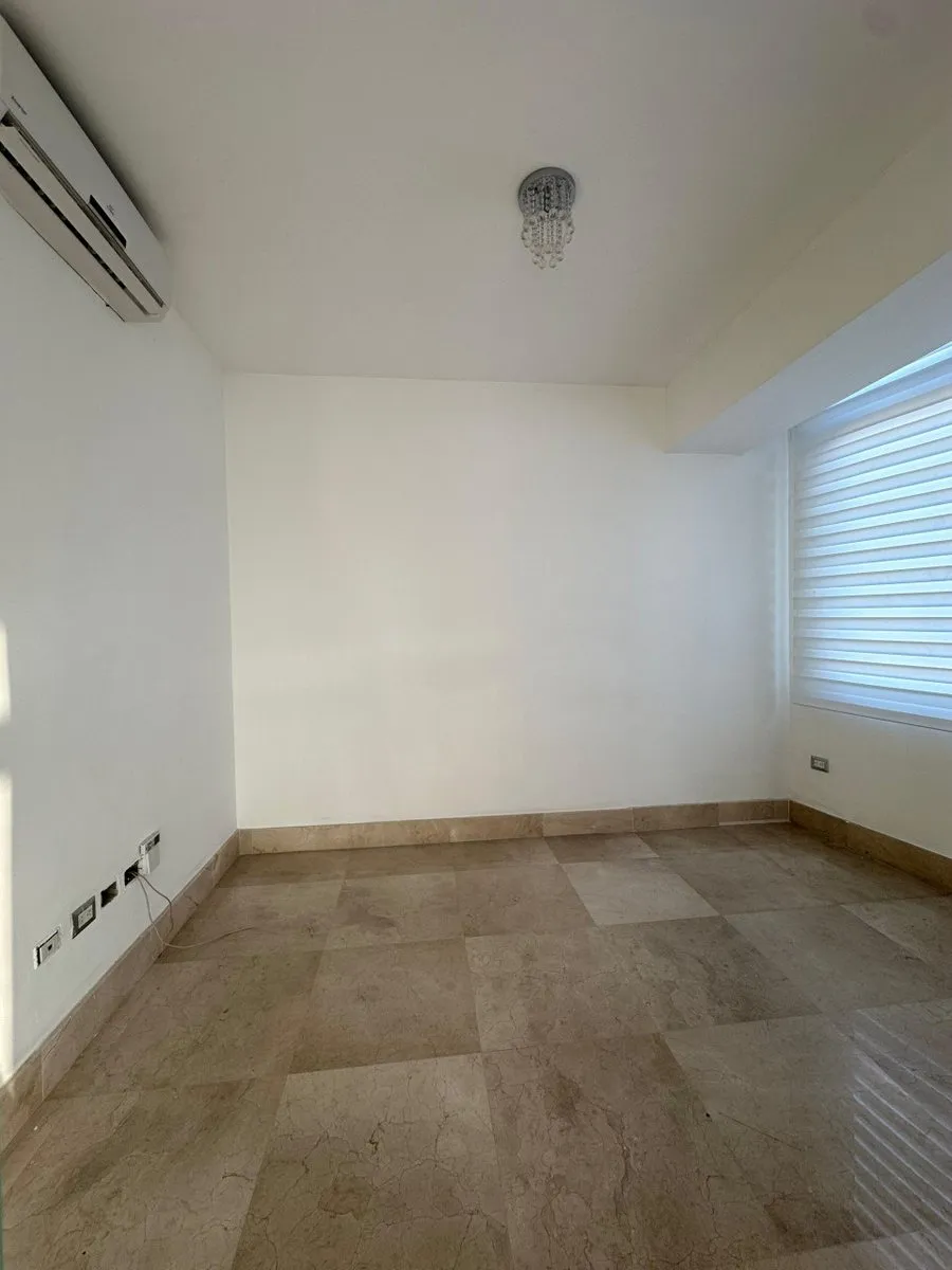 Luxury 3-Bedroom Apartment in Los Cacicazgos, photo 3