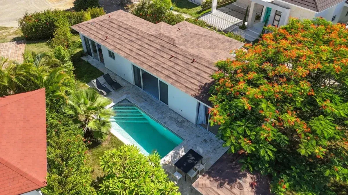 Acogedora villa de dos dormitorios con piscina privada, foto principal