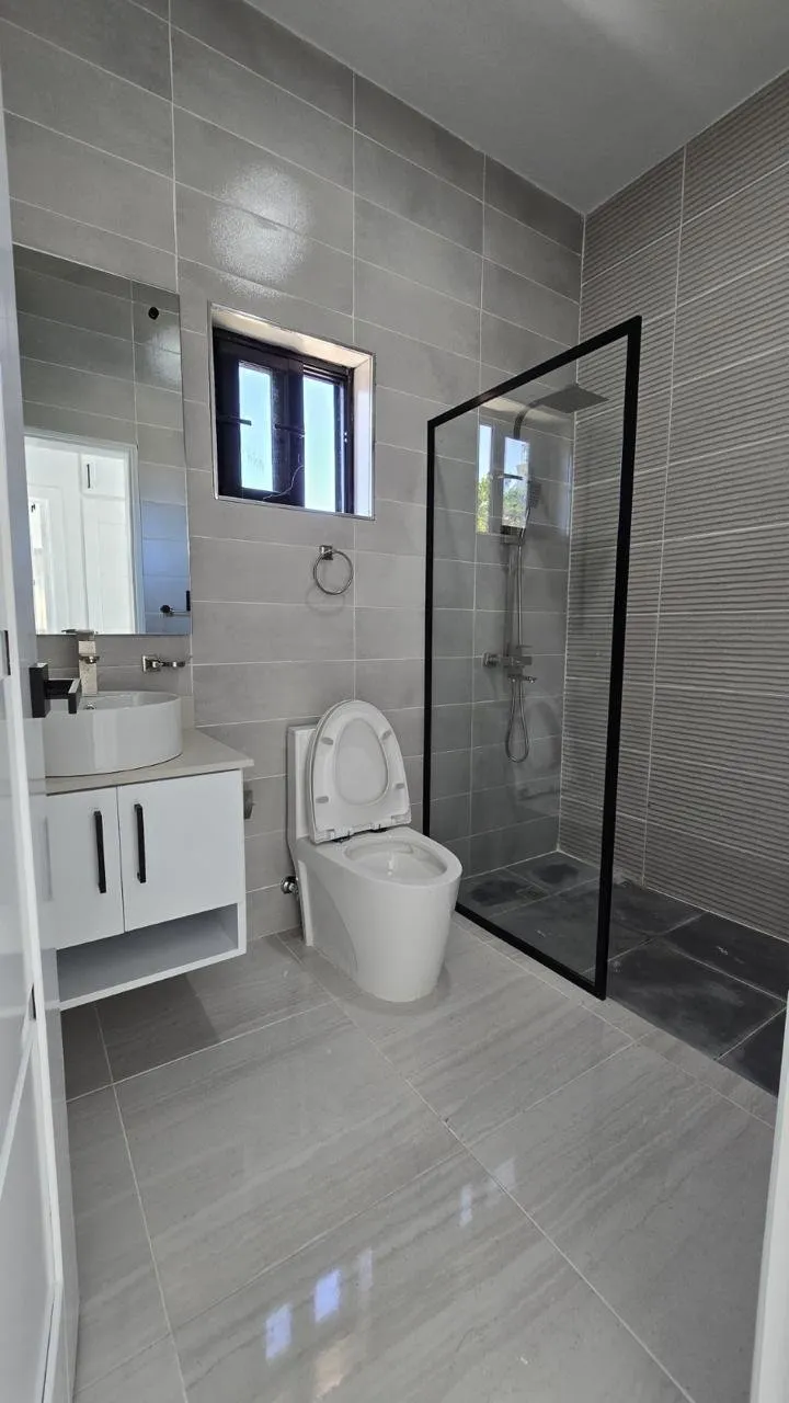 Casa Moderna y Minimalista en Venta, foto 8