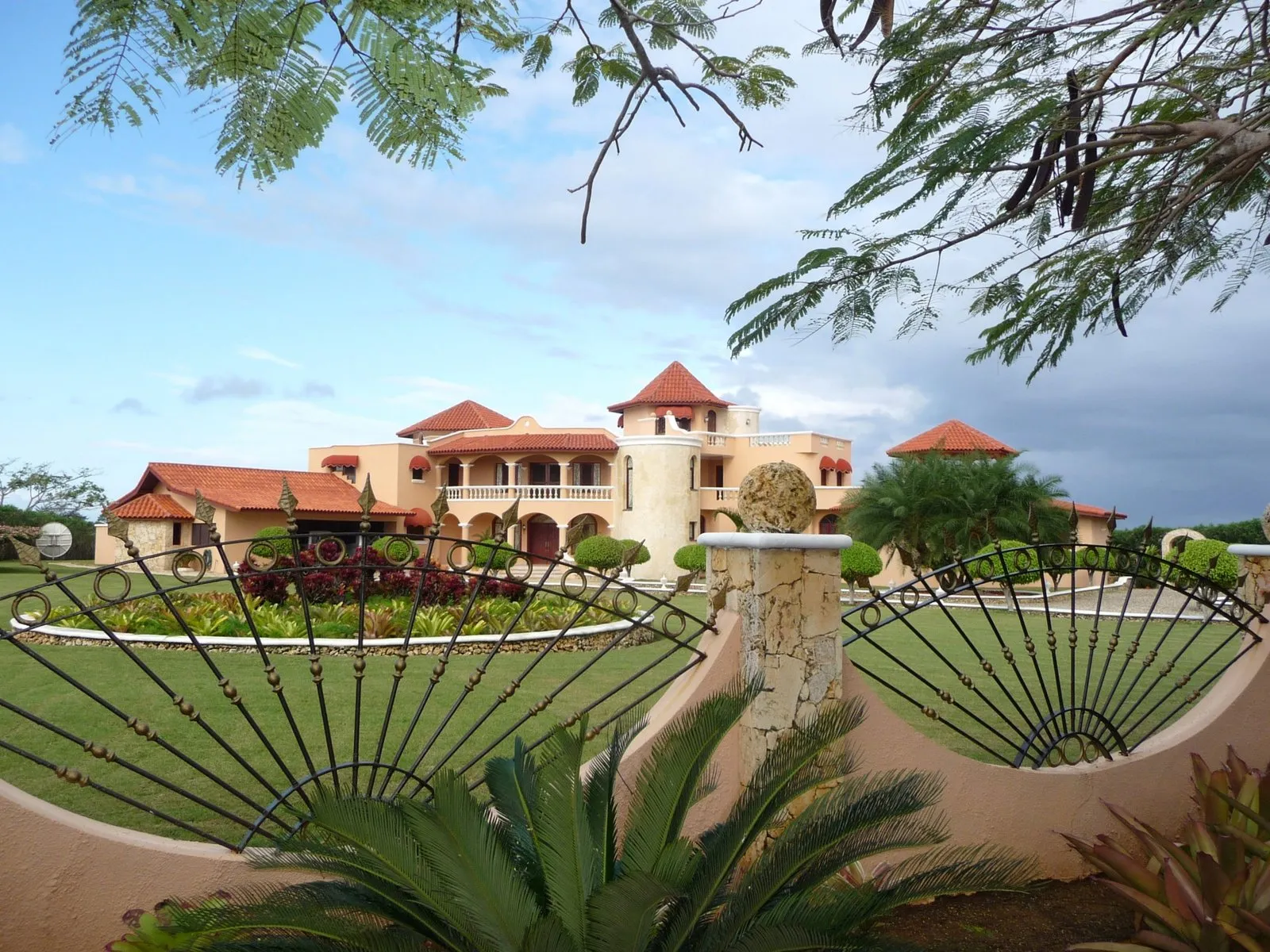 LUXURY MANSION IN SOSÚA FOR SALE, photo 14