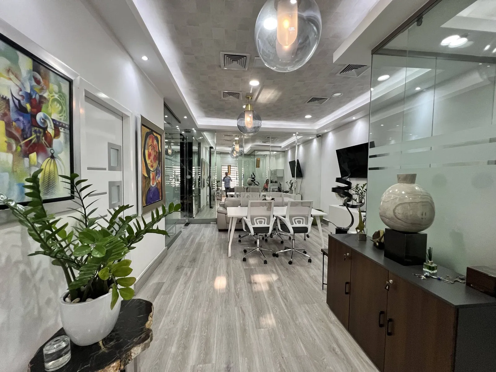 EDIFICIO EN VENTA 5264 M² AVENIDA RÓMULO BETANCOUR, Foto 4