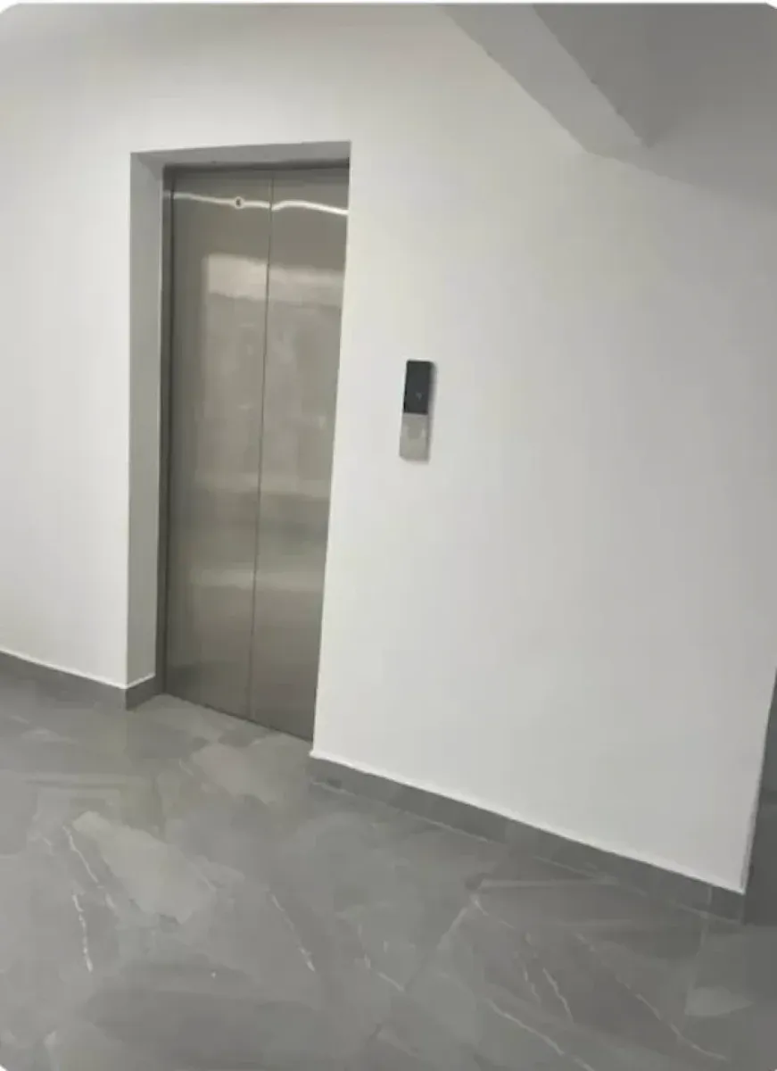 Fully Furnished 1-Bedroom Apartment, photo 8