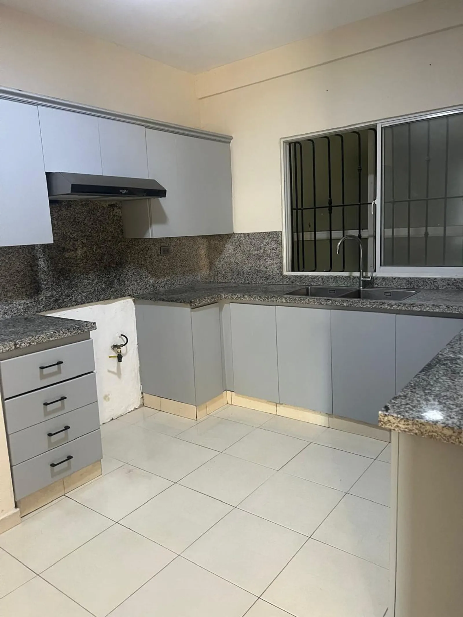 Apartamento en venta Evaristo Morales, photo 2