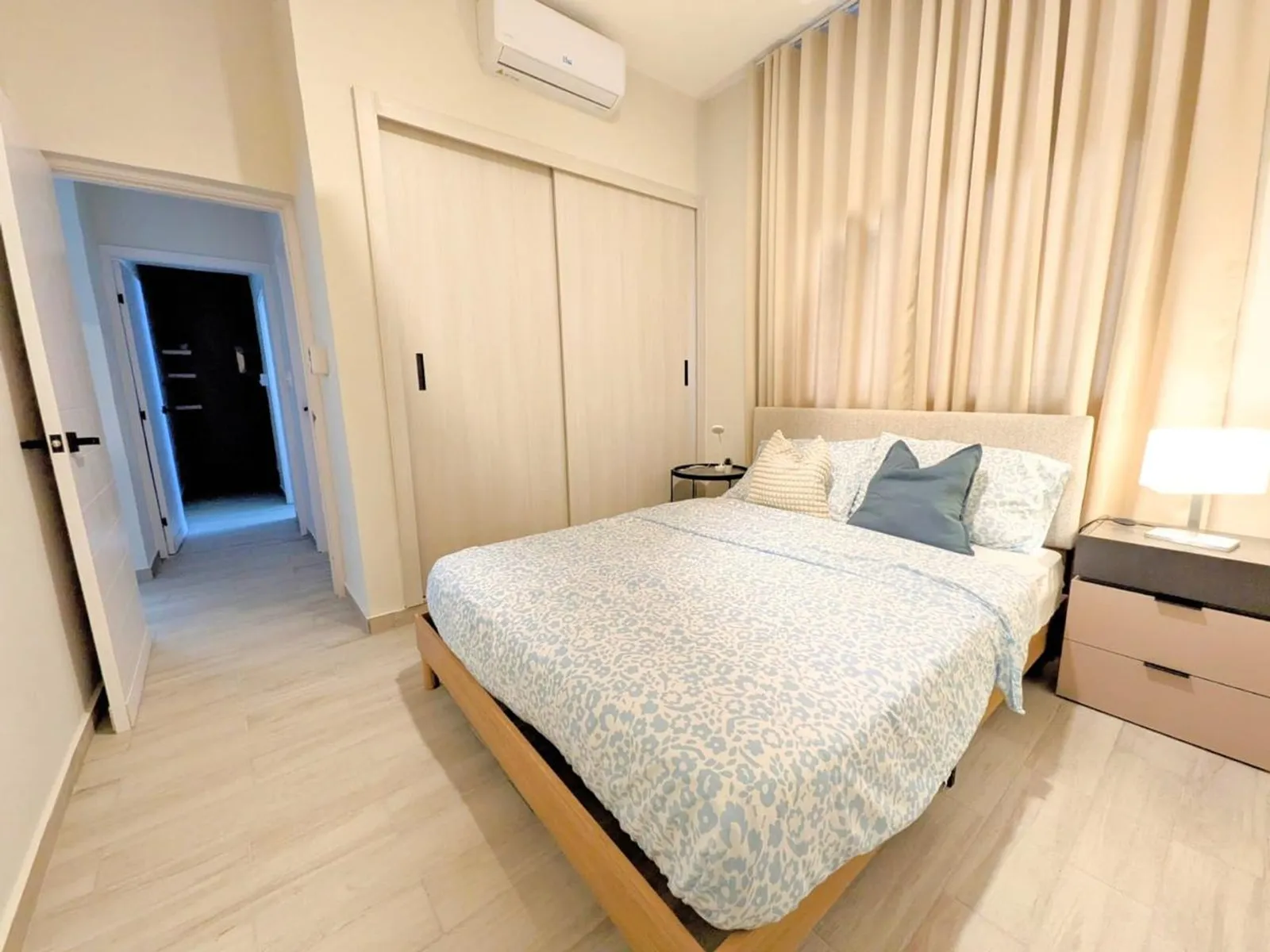 Appartamento arredato di 2 camere con jacuzzi, foto principale