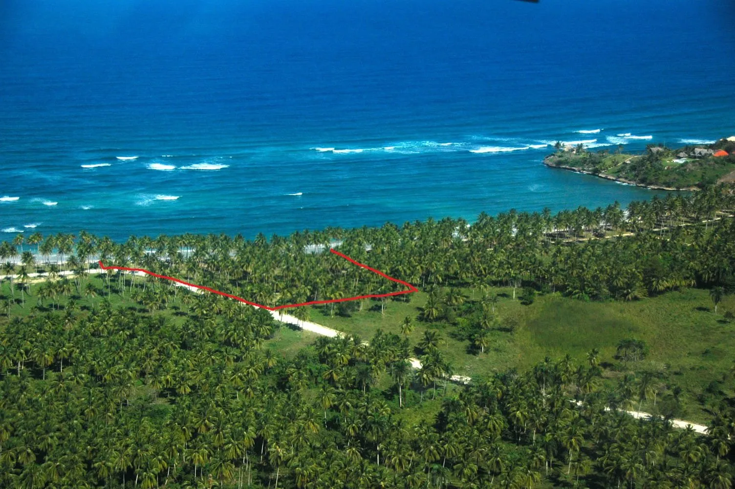 TERRAIN DISPONIBLE EN FRONT DE MER – CABRERA, photo 9