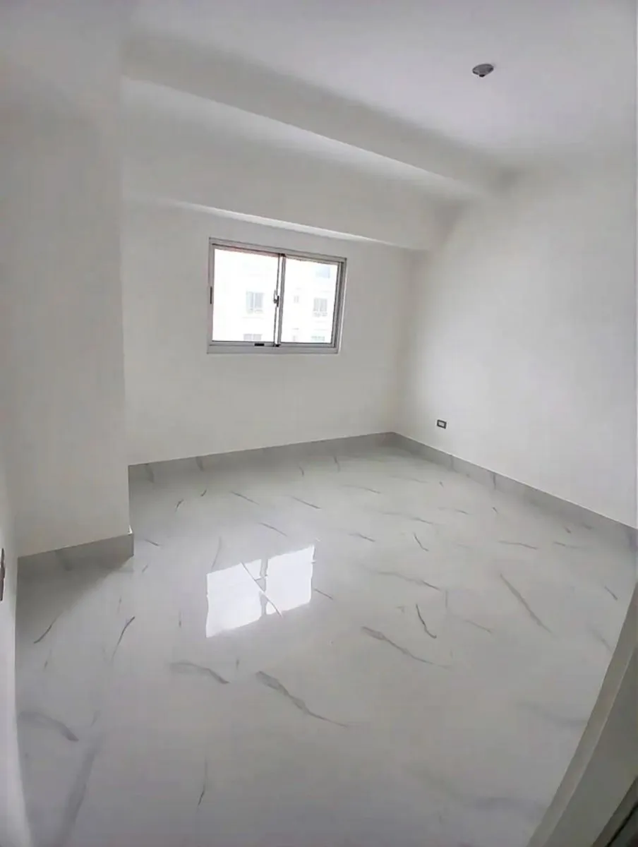 Piso alto de 2 habitaciones con vista frontal en Piantini, foto 5