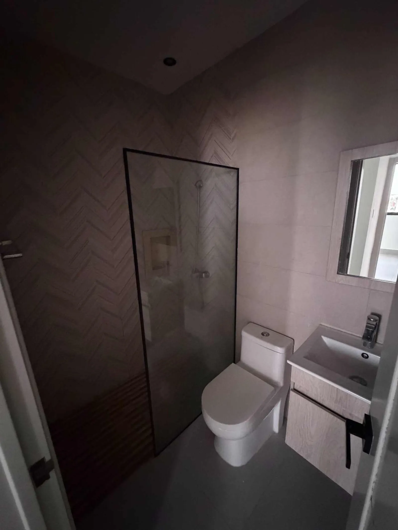 PENTHOUSE, EVARISTO MORALES, Foto 10