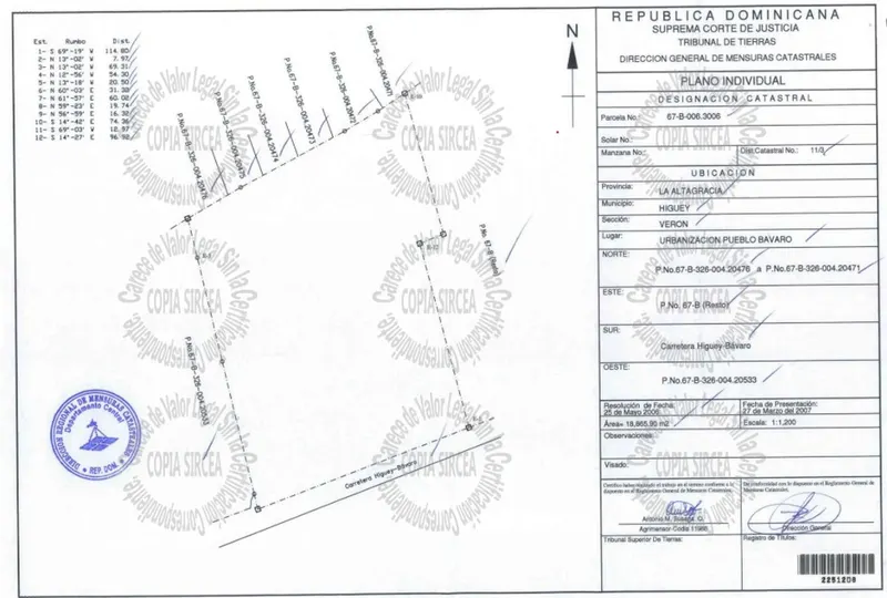 Eckgrundstück für gewerbliche oder Mischnutzung, USD$ 3,207,203