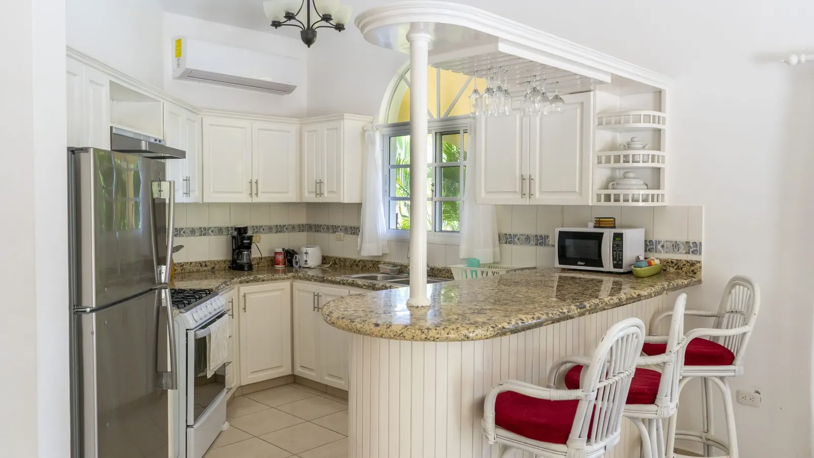 EXCLUSIVITÉ – VILLA AVEC VUE SUR LA MER DE 3 chambres, photo 5
