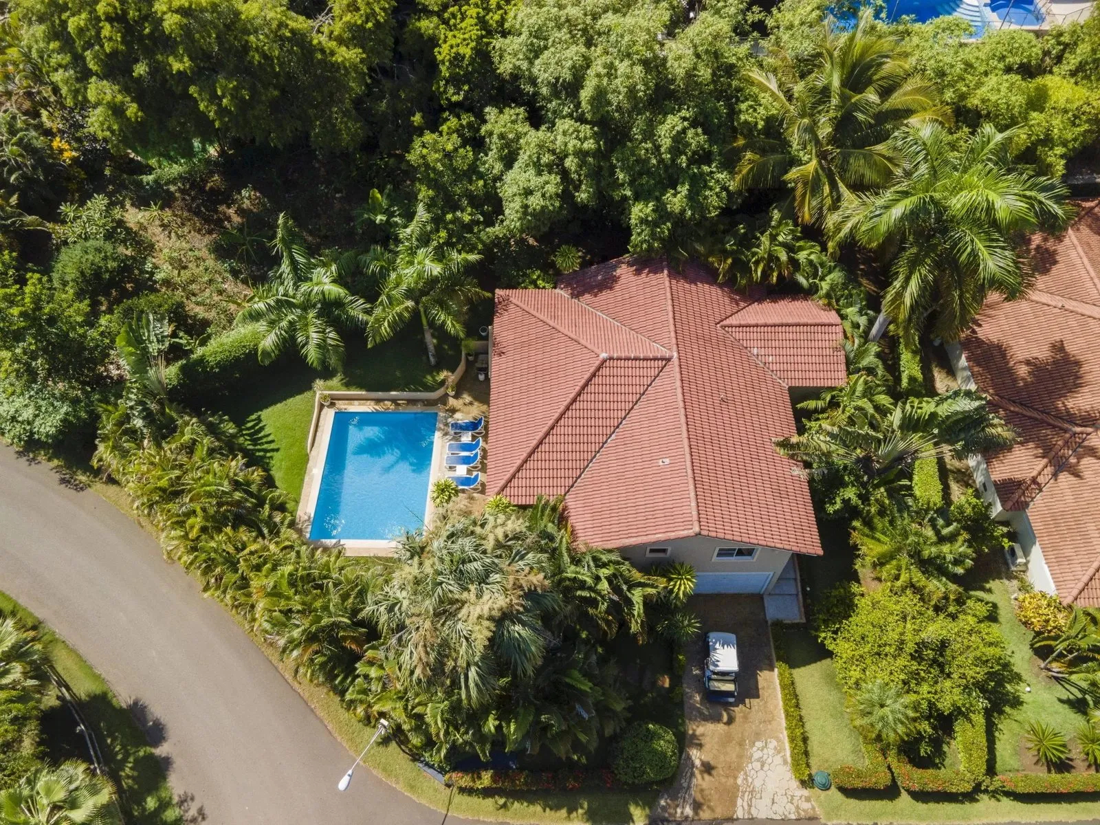 VILLA – 3HB – CON VISTA A LA PISCINA PRIVADA, foto 5