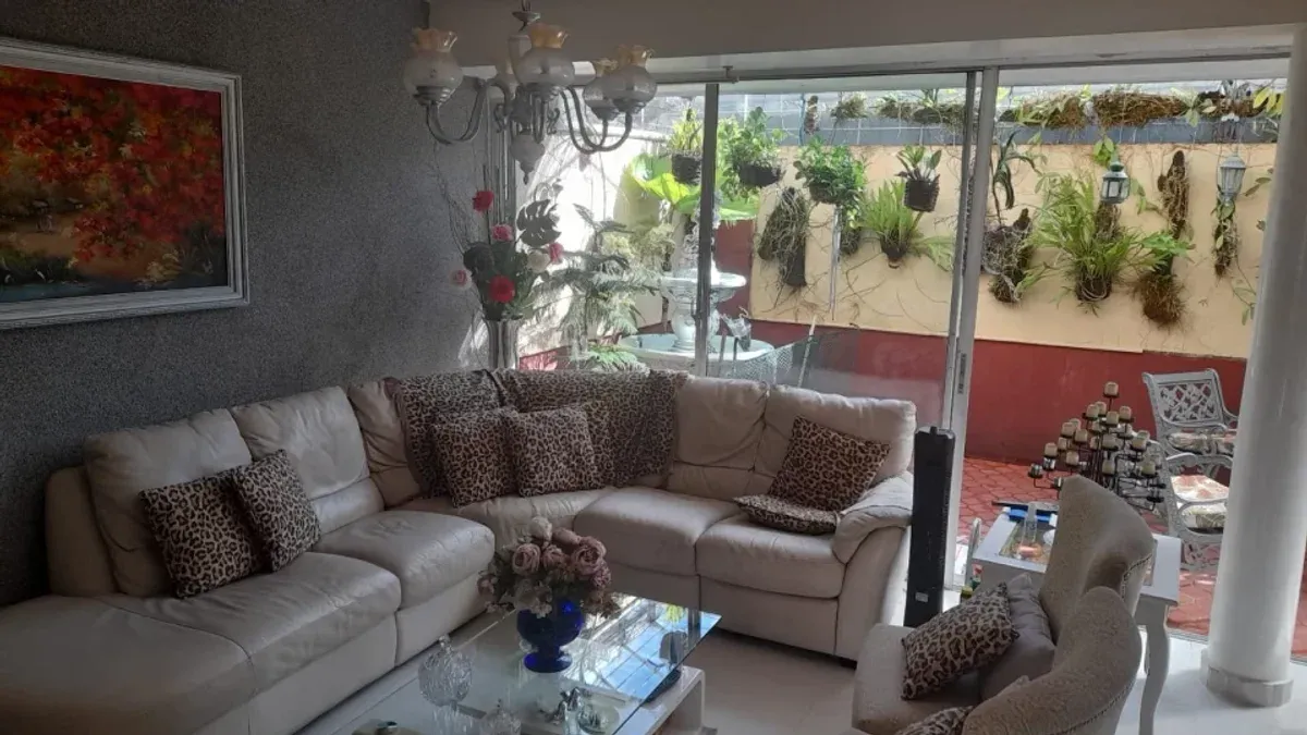 Se vende apartamento town house 3 niveles, foto principal