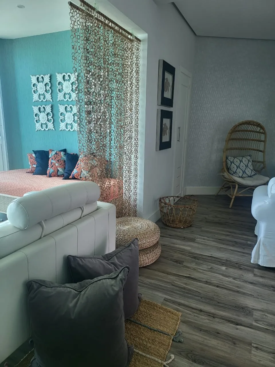 EN VENTA – ESPECTACULAR APARTAMENTO FRENTE AL MAR Y CON PISCINA DISPONIBLE, foto 9