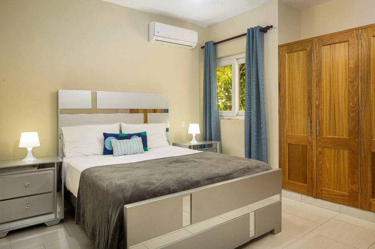 VORVERKAUF – MÖBLIERTES APARTMENT – PLAYA LAGUNA, Foto 3
