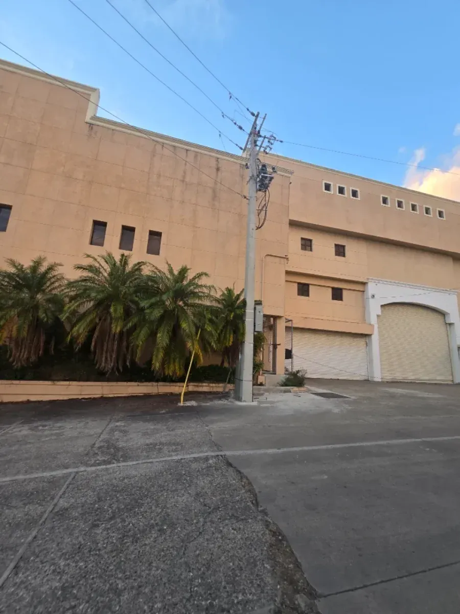 Industrial warehouse in Cerro Alto, Santiago, photo 3