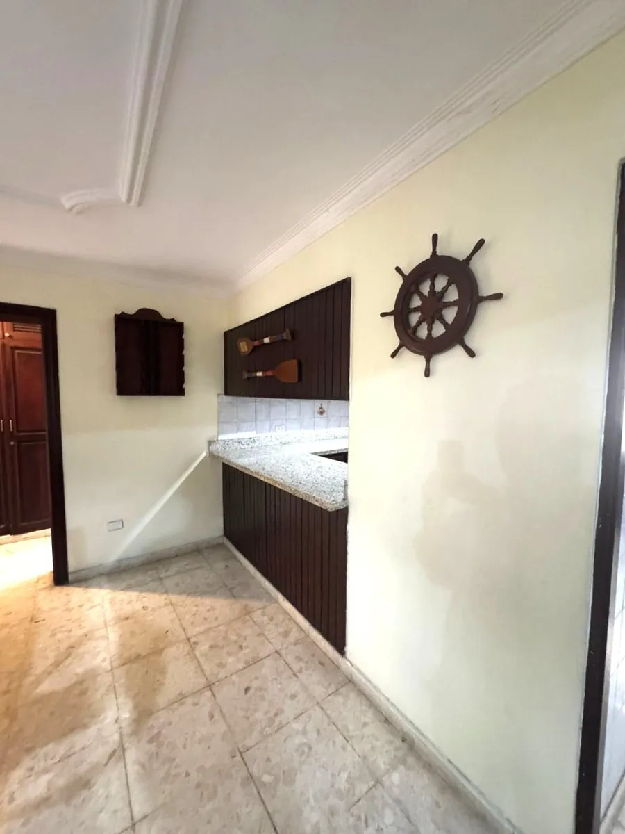 In vendita appartamento classico di 240 m² nel settore Enriquillo, foto 4