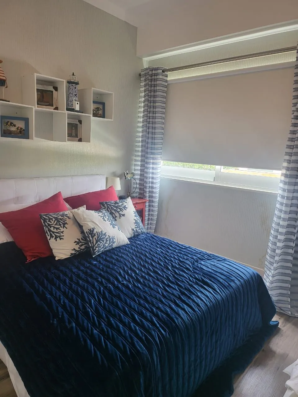 EN VENTA – ESPECTACULAR APARTAMENTO FRENTE AL MAR Y CON PISCINA DISPONIBLE, foto 8