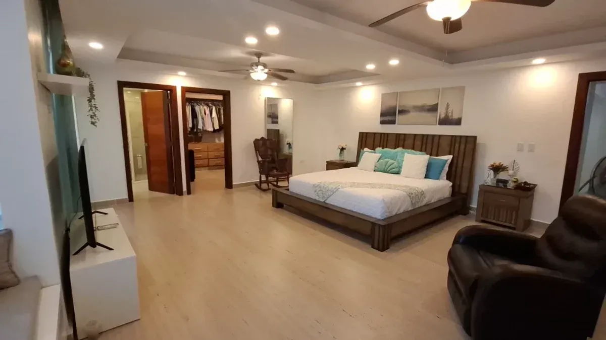 House for sale with pool in Ana Melia in Higuey, photo 2