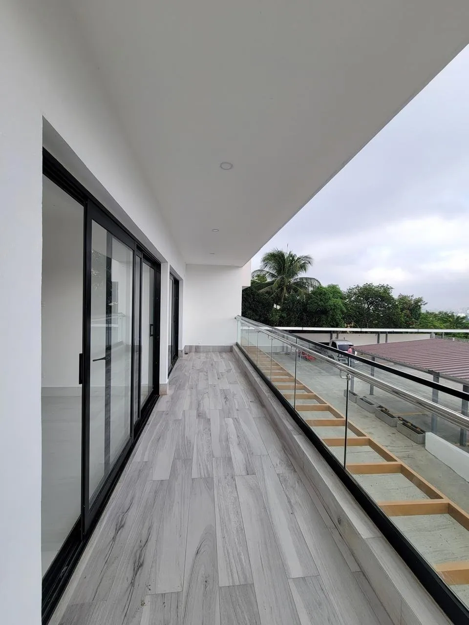Moderno Apartamento de 3 Habitaciones con Amenidades Exclusivas en Torre Residencial, foto 2