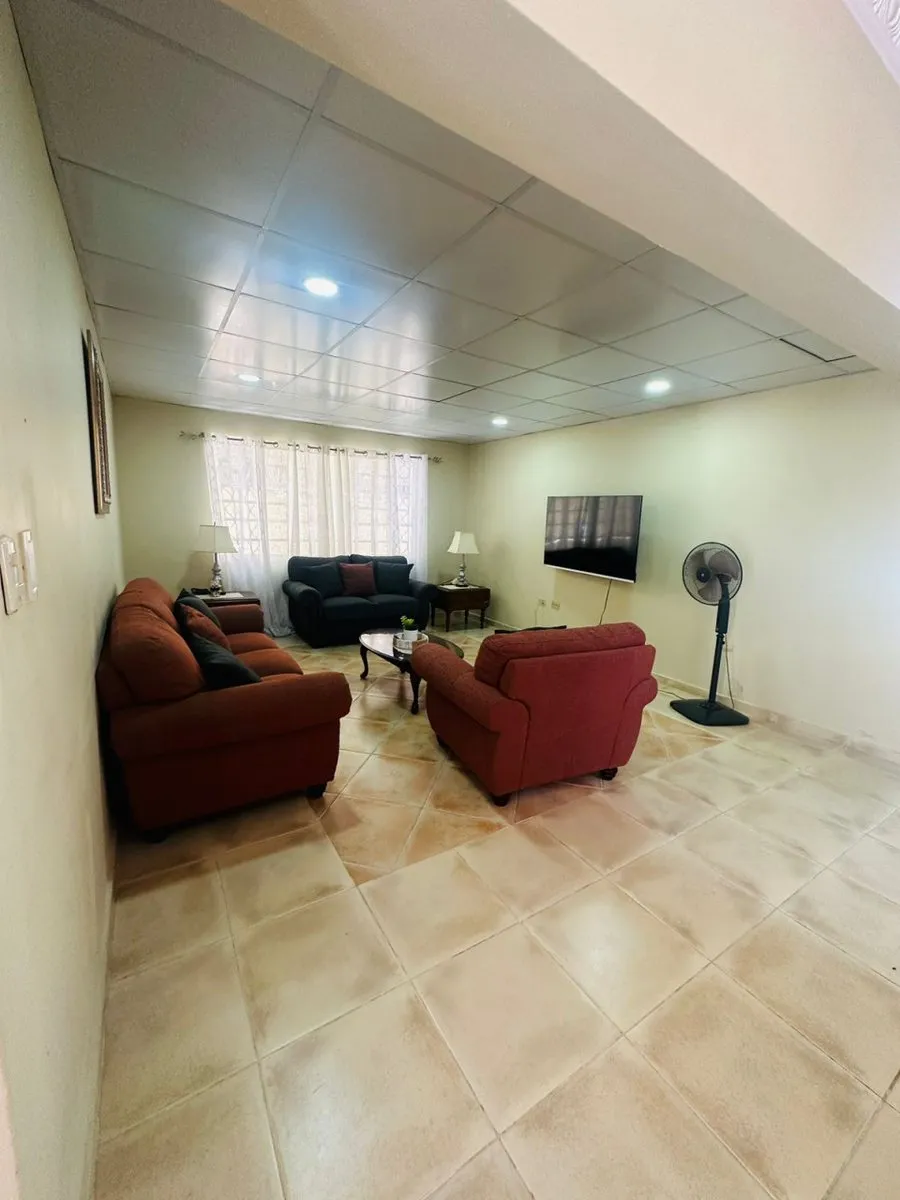 Hermosa villa de 2 niveles en Juan Dolio, foto 4