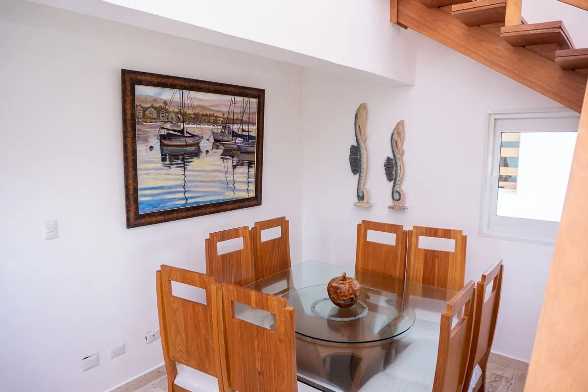 FOR SALE – LUXURIOUS OCEANFRONT APARTMENT, photo 12