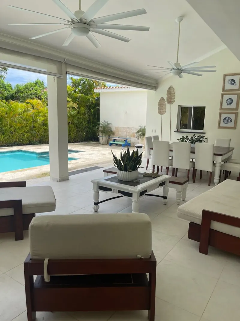 Villa belle et spacieuse pour vacances, secteur exclusif, USD$ 450,000