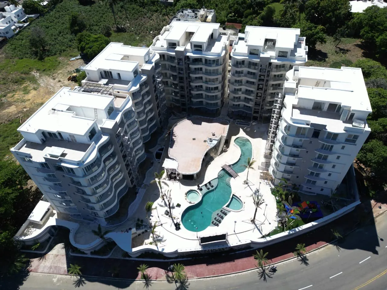 Atlantic Luxury Tower, Malecon, Puerto Plata, photo 2
