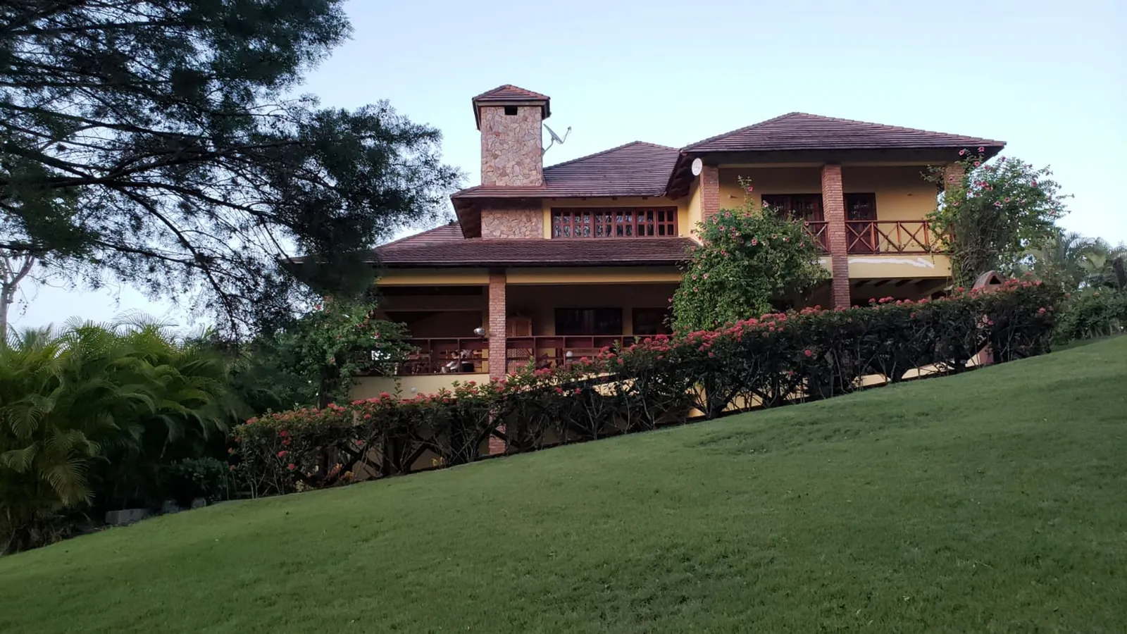 VILLA À JARABACOA | 5 CHAMBRES | 4,085 M2, photo 2