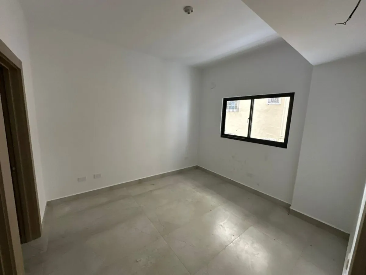Apartamento de 1 habitación en Evaristo Morales, foto 7