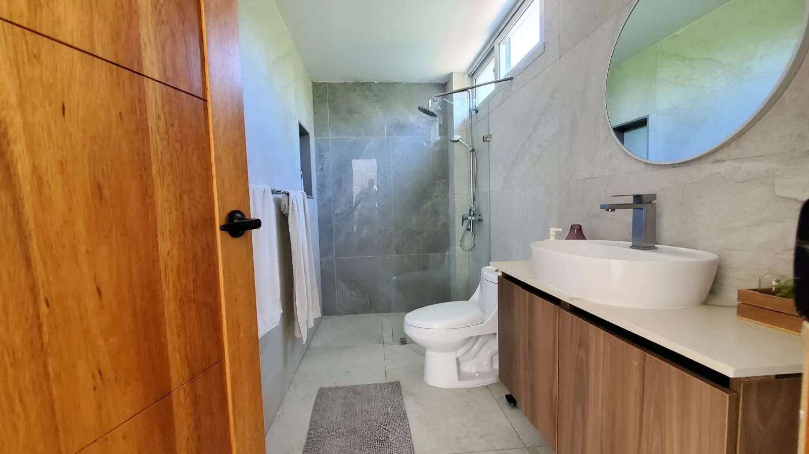 Haus mit Swimmingpool zum Verkauf in Metro Country Club, Foto 5