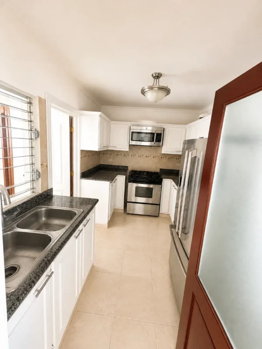 APARTMENT IN EVARISTO MORALES, photo 2