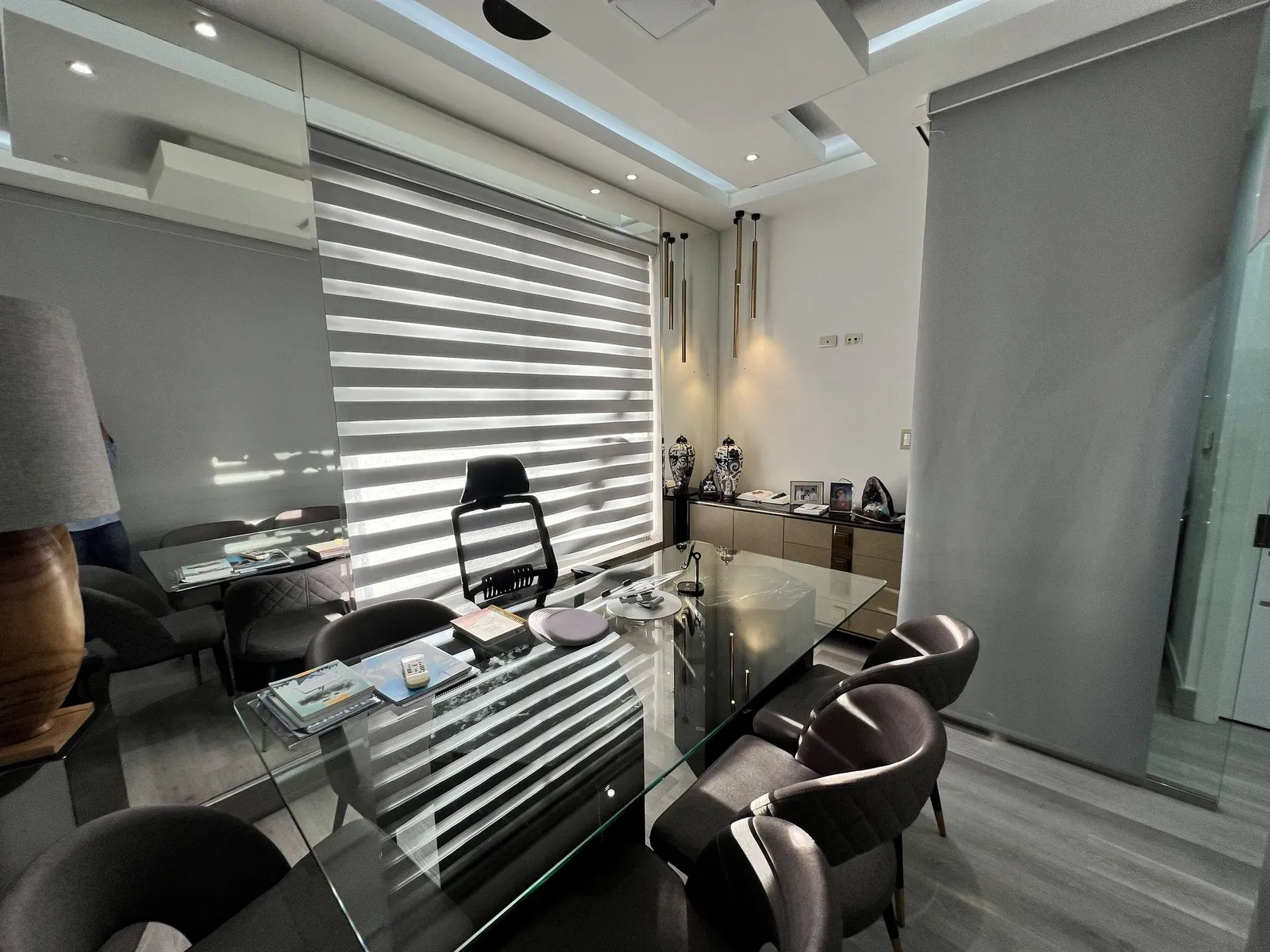 EDIFICIO EN VENTA 5264 M² AVENIDA RÓMULO BETANCOUR, Foto 3
