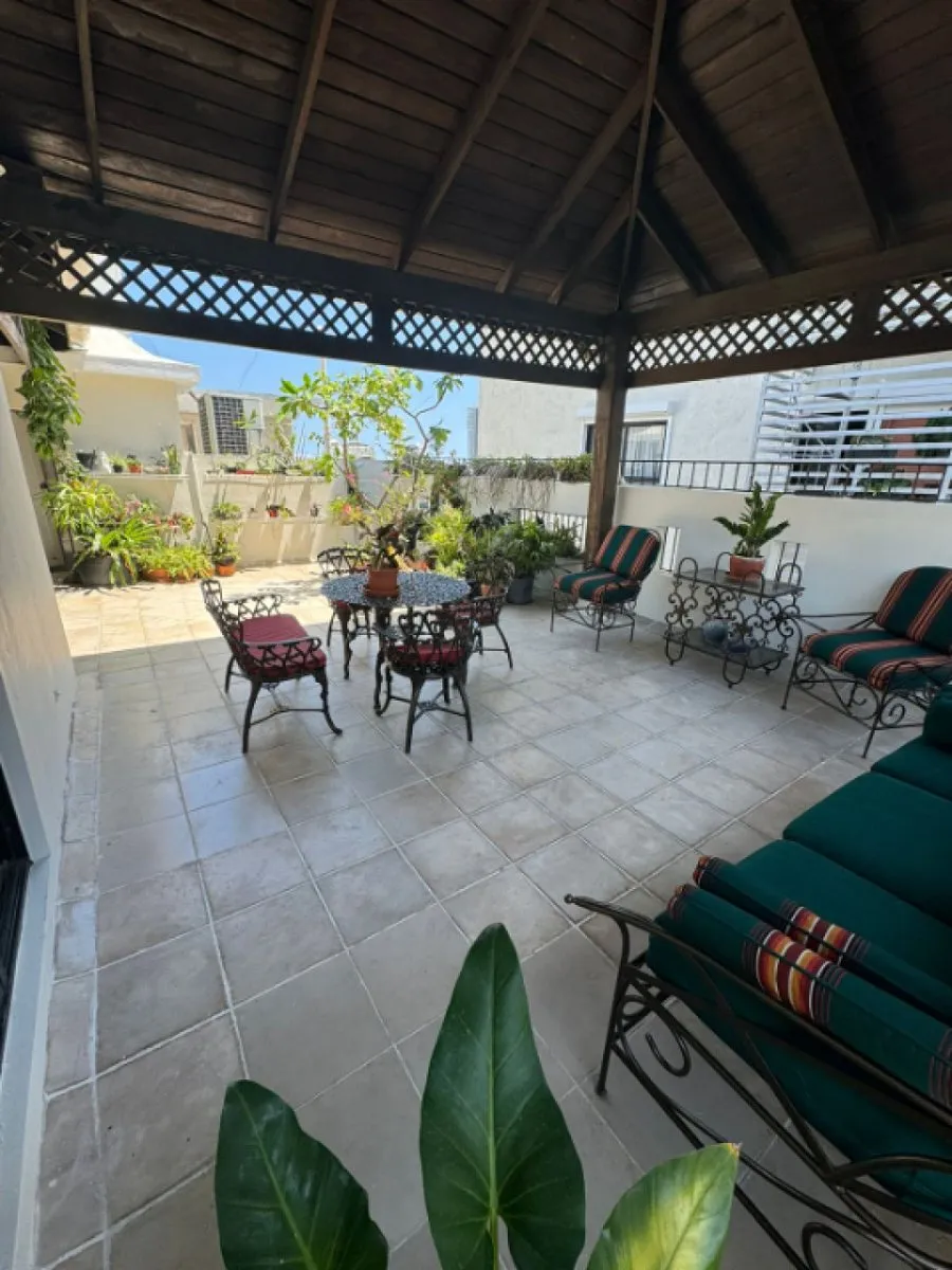 Penthouse di Lusso a Bella Vista, Santo Domingo, foto 2