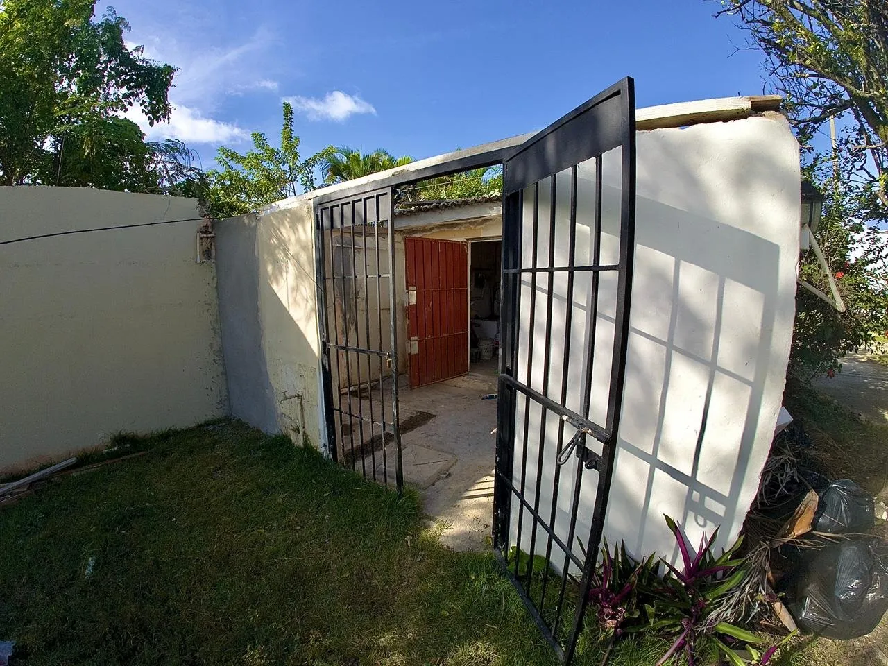Exclusiva Villa con Amplio Terreno a 3 Minutos de la Playa en Cabarete, foto 7