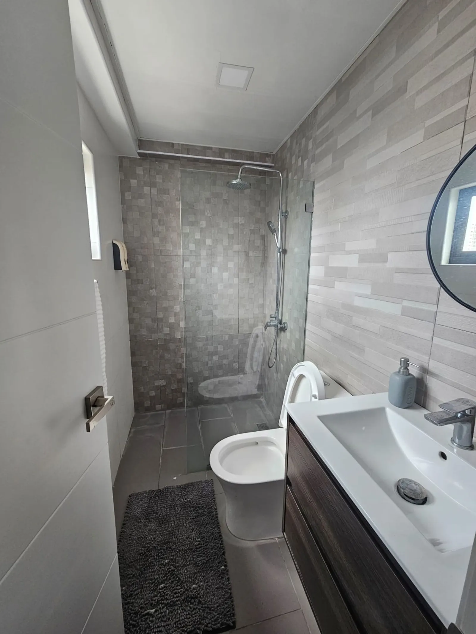 VENTA DE APARTAMENTO 4TO PISO EN ENSANCHE PIANTINI, foto 15