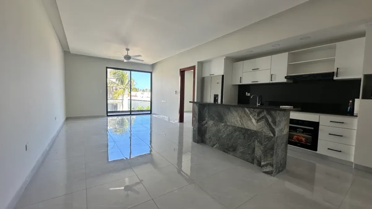 Apartmentprojekt in Los Corales, Hauptfoto