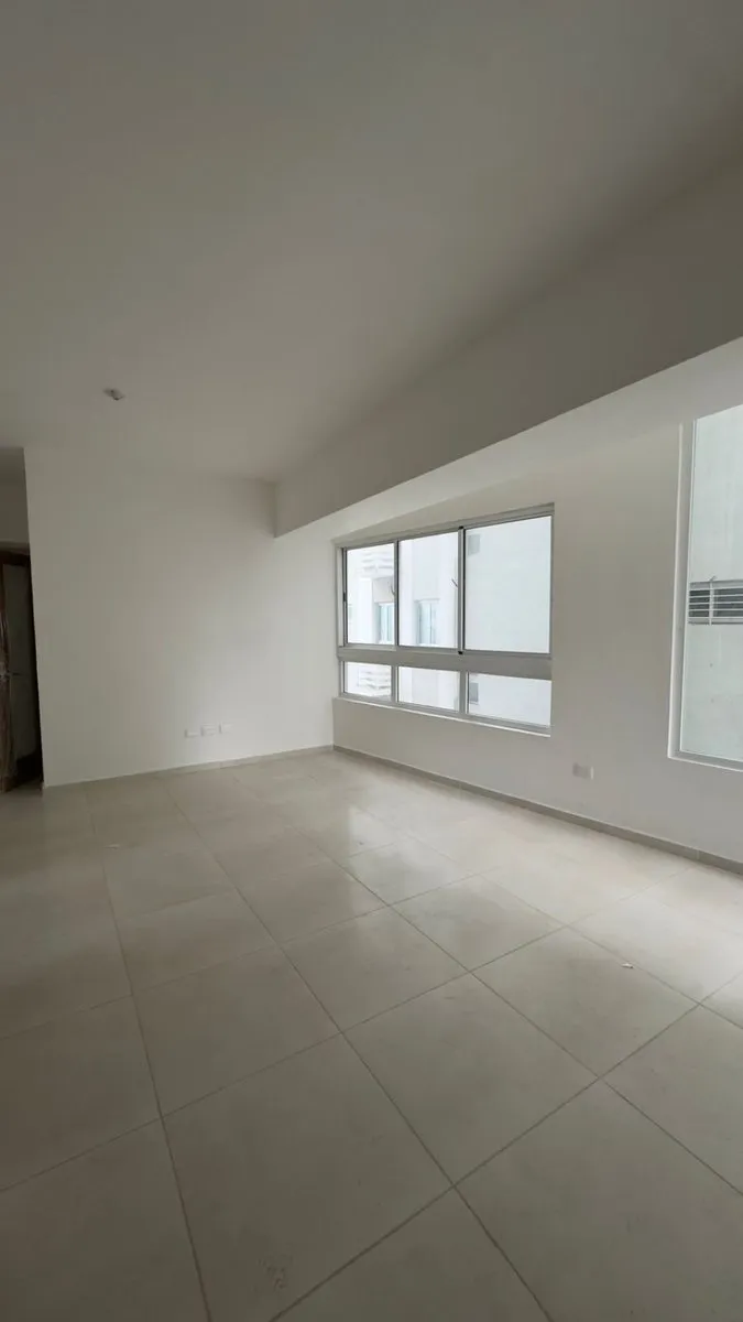 Apartamento 2 habitaciones ensanche Paraíso, foto 2