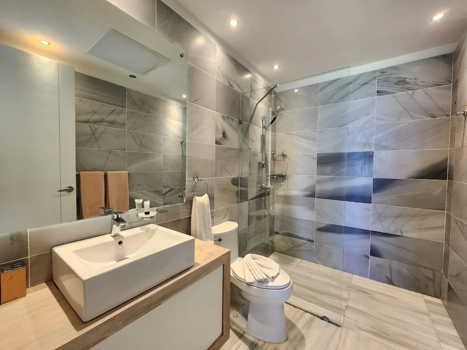 Apartamento Frente al Mar en Cabarete – Comunidad Exclusiva con Acceso a la Playa, foto 3