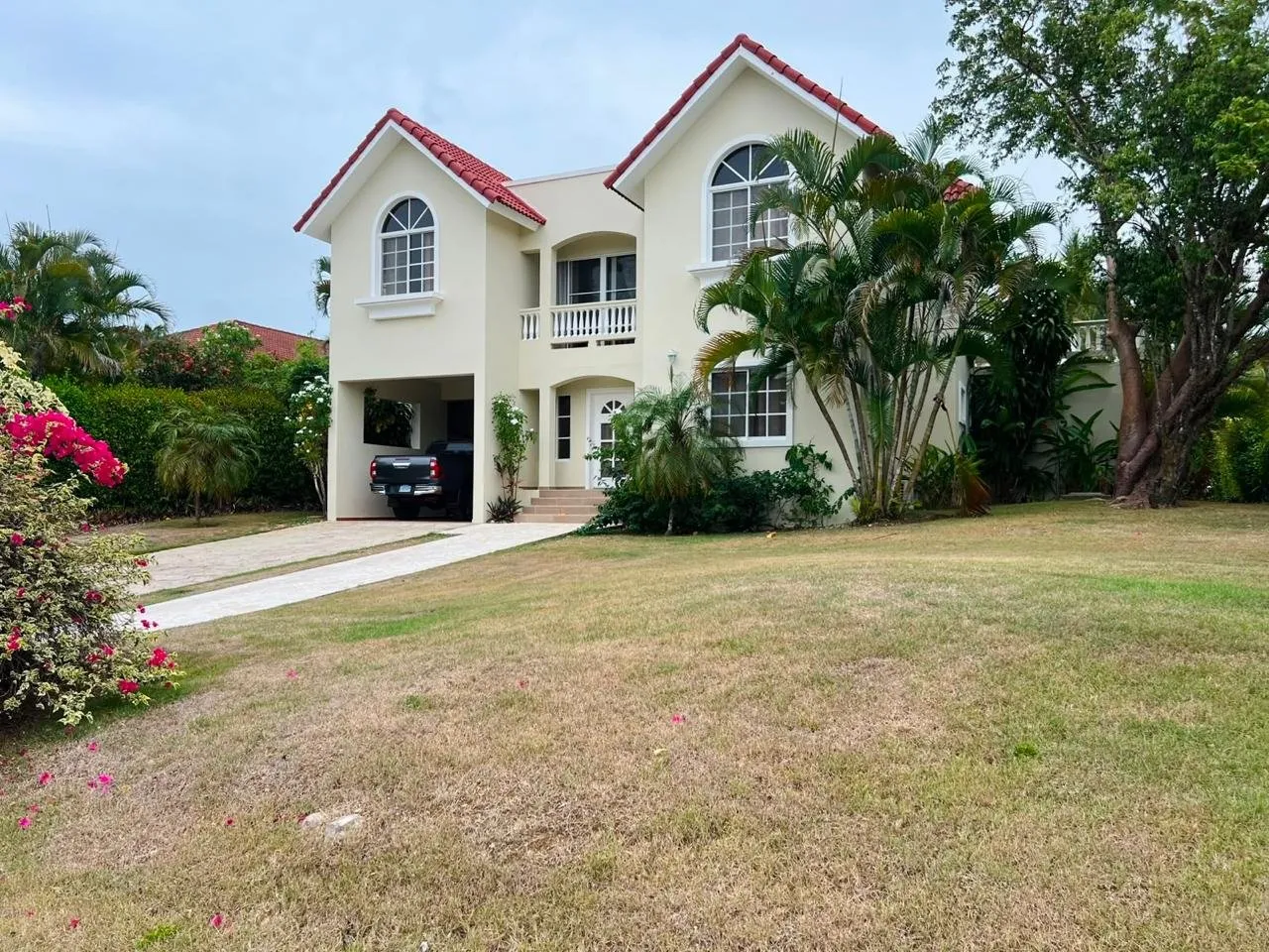 Exklusive und beeindruckende Villa in der Residencial Hispaniola mit 5 Schlafzimmern: Luxus, Raum und karibisches Leben, Foto 12