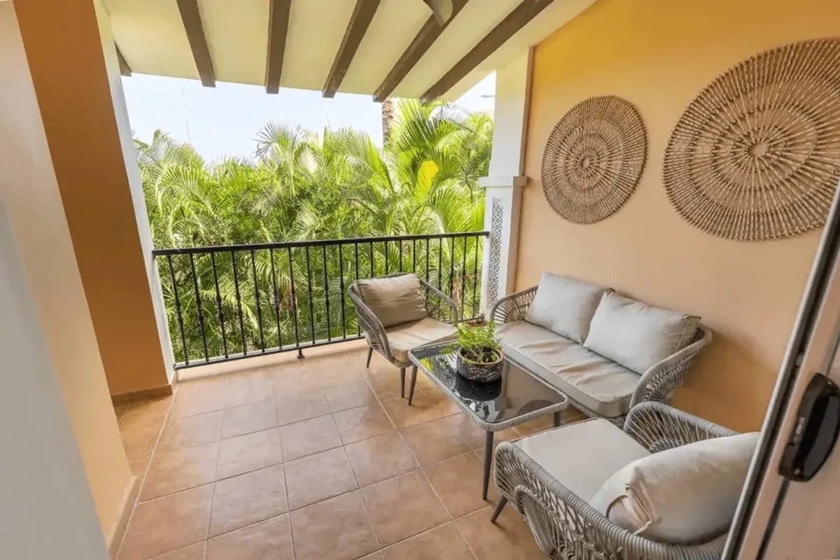 Elegant Apartment with Ample Terrace in Cocotal, main photo
