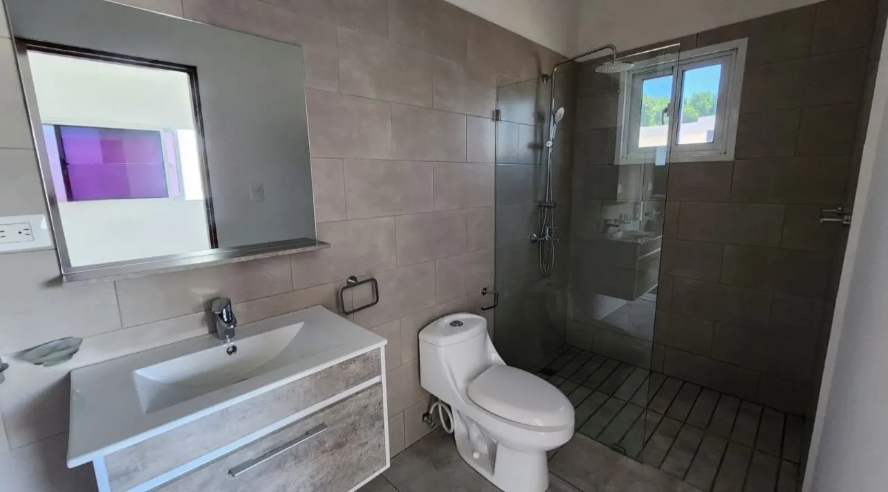 Impressionnante villa neuve avec piscine privée en résidence sécurisée, photo 6