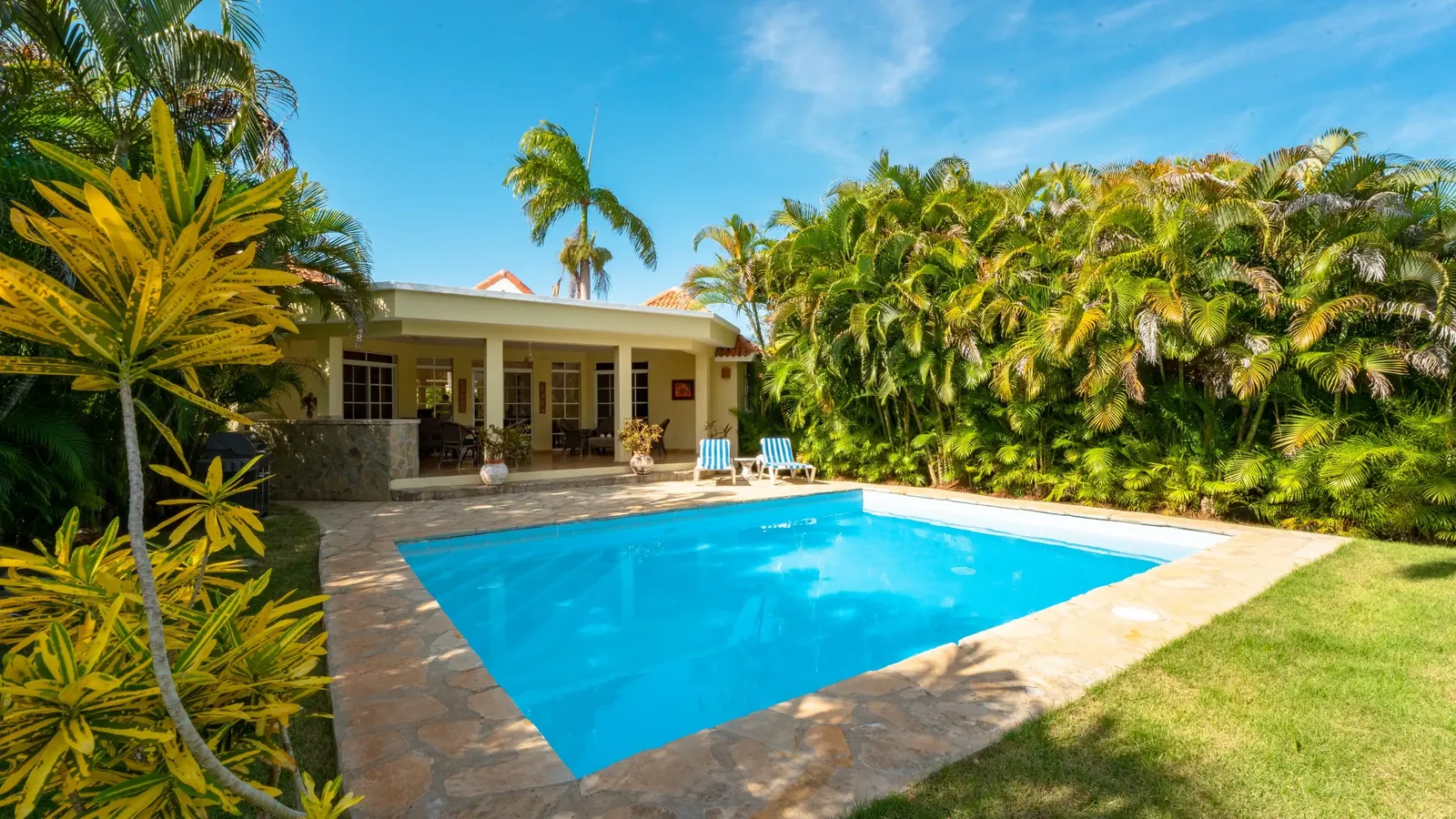 ZUM VERKAUF – CHARMANTE VILLA IN SOSÚA, Foto 7