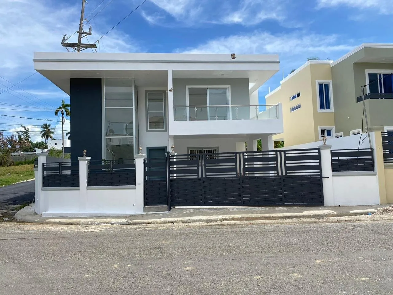 Modern 2-Story Luxury Villa in El Doral, Puerto Plata, photo 6